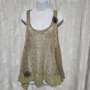 Chic Bohemian Lace Knit Tank Top in Tan and Antique Gold